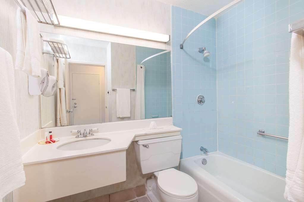 Best Western Plymouth Inn-White Mountains Кемптон Номер фото